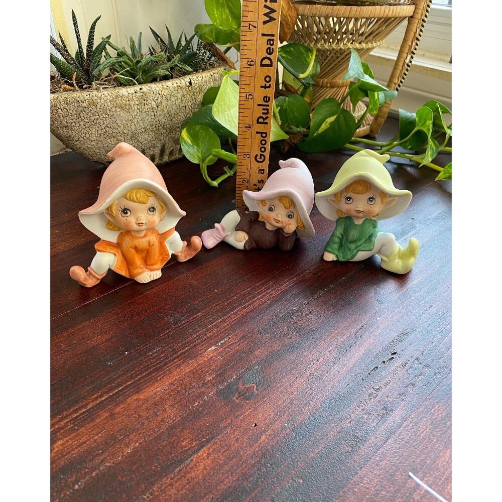 Vintage porcelain elf Trio red purple green cute little girls Homco